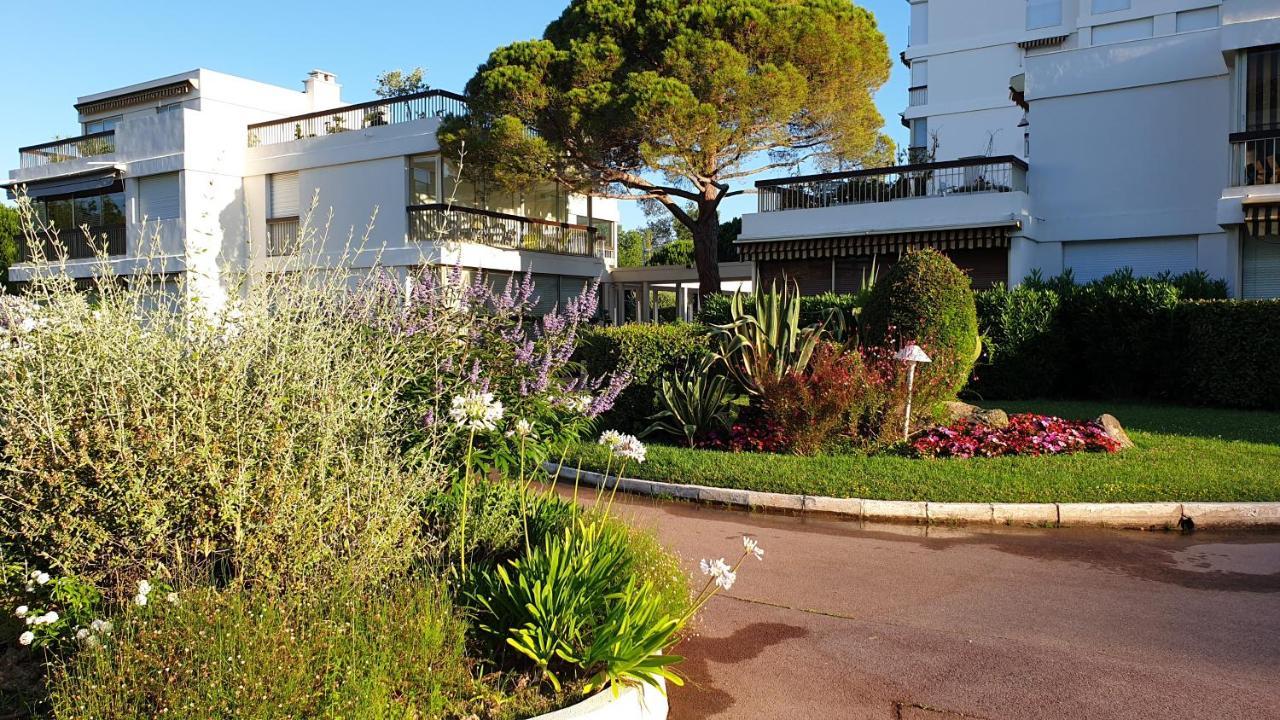 Garden And Beach Sea View Apartment Cannes Mandelieu Εξωτερικό φωτογραφία